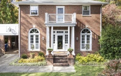 A Beautifully Restored 1927 Kenilworth Home – Asheville, North Carolina