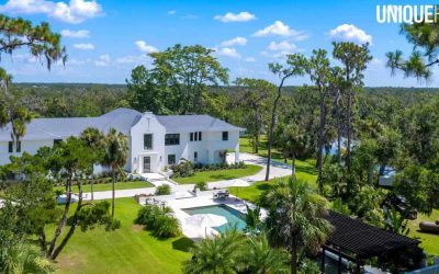 1245 Mill Creek Road Absolutely Stuns in Bradenton, Florida
