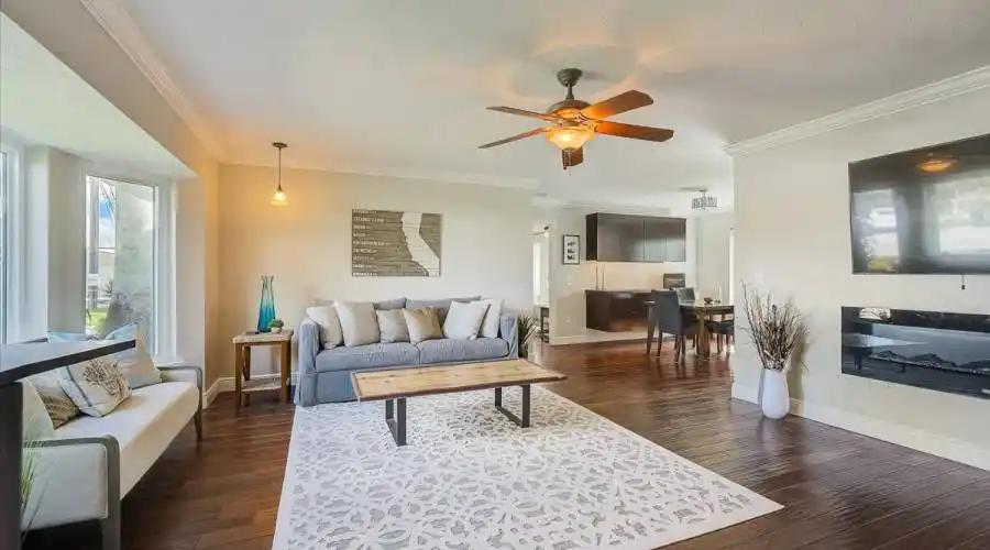 5411 America Dr, Florida 34231, United States, 3 Bedrooms Bedrooms, 5 Rooms Rooms,2 BathroomsBathrooms,Residential,For Sale,America,929074