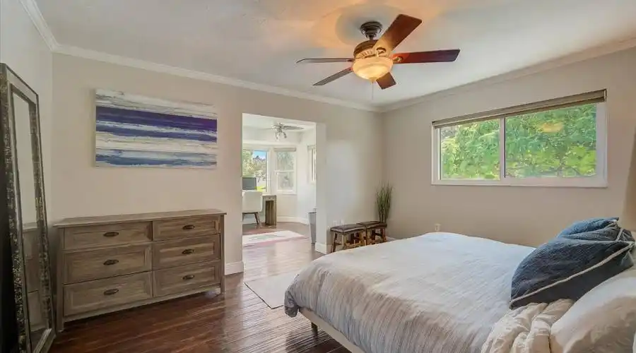 5411 America Dr, Florida 34231, United States, 3 Bedrooms Bedrooms, 5 Rooms Rooms,2 BathroomsBathrooms,Residential,For Sale,America,929074