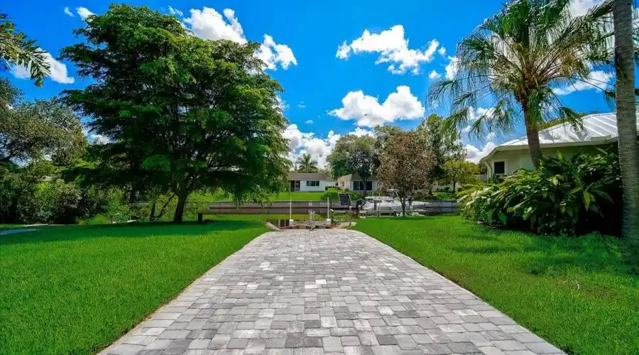 5411 America Dr, Florida 34231, United States, 3 Bedrooms Bedrooms, 5 Rooms Rooms,2 BathroomsBathrooms,Residential,For Sale,America,929074
