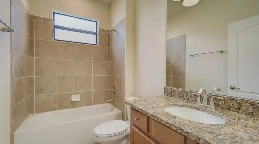 20740 Saluti Pl, Venice, Florida 34293, United States, 3 Bedrooms Bedrooms, 5 Rooms Rooms,3 BathroomsBathrooms,Residential,For Sale,Saluti,936954