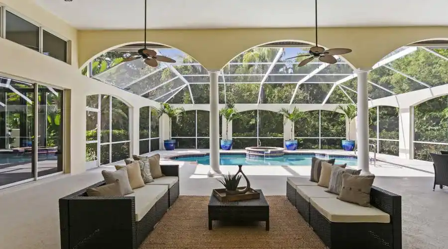 284 Sugar Mill Dr, Osprey, Florida 34229, United States, 4 Bedrooms Bedrooms, 6 Rooms Rooms,3 BathroomsBathrooms,Residential,For Sale,Sugar Mill,937036