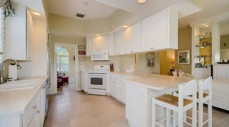 5870 Benevento Dr, Florida 34238, United States, 3 Bedrooms Bedrooms, 5 Rooms Rooms,3 BathroomsBathrooms,Residential,For Sale,Benevento,956434