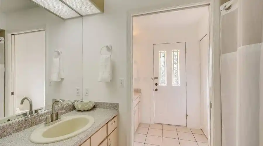 8133 Shadow Pine Way- Sarasota- Florida 34238- United States, 4 Bedrooms Bedrooms, 6 Rooms Rooms,2 BathroomsBathrooms,Residential,For Sale,Shadow Pine,960522