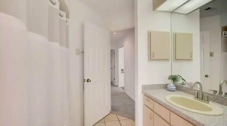8133 Shadow Pine Way- Sarasota- Florida 34238- United States, 4 Bedrooms Bedrooms, 6 Rooms Rooms,2 BathroomsBathrooms,Residential,For Sale,Shadow Pine,960522