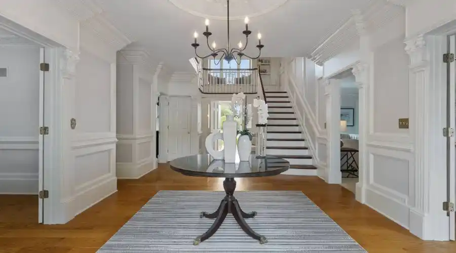 Winfield, Illinois, United States, 6 Bedrooms Bedrooms, 13 Rooms Rooms,5 BathroomsBathrooms,Residential,For Sale,964507