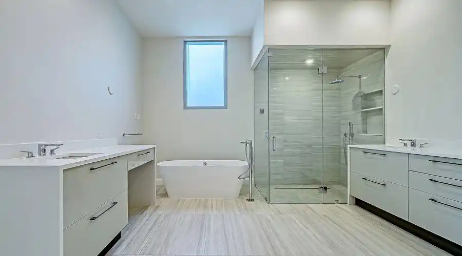 605 South Gulfstream Ave 10N, Sarasota, Florida 34236, United States, 4 Bedrooms Bedrooms, ,4 BathroomsBathrooms,Residential,For Sale,Epoch,South Gulfstream Ave 10N,10,970026