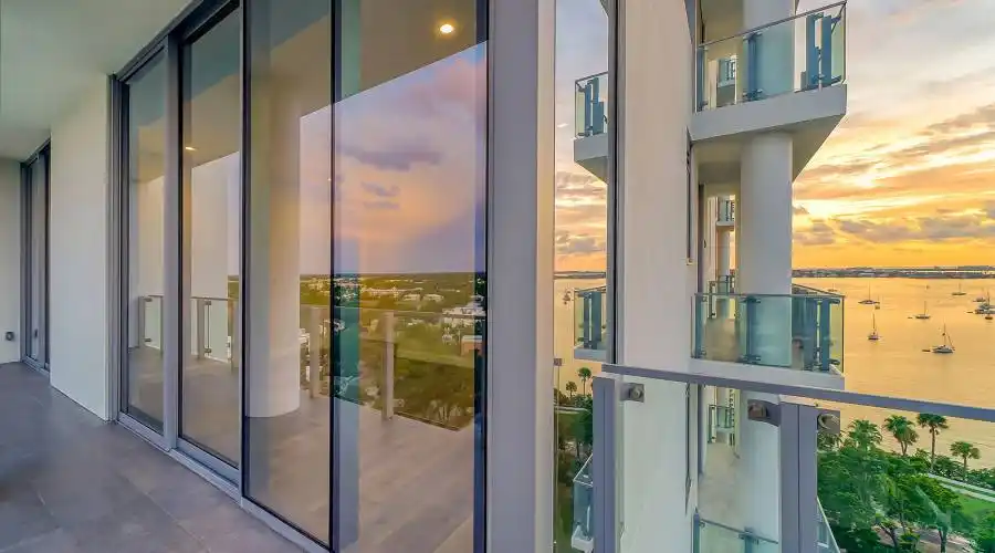 605 South Gulfstream Ave 10N, Sarasota, Florida 34236, United States, 4 Bedrooms Bedrooms, ,4 BathroomsBathrooms,Residential,For Sale,Epoch,South Gulfstream Ave 10N,10,970026