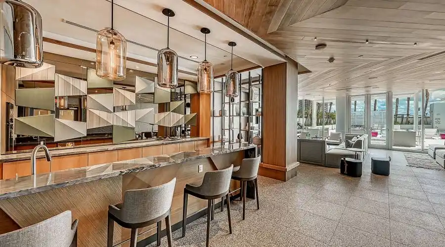 605 South Gulfstream Ave 10N, Sarasota, Florida 34236, United States, 4 Bedrooms Bedrooms, ,4 BathroomsBathrooms,Residential,For Sale,Epoch,South Gulfstream Ave 10N,10,970026
