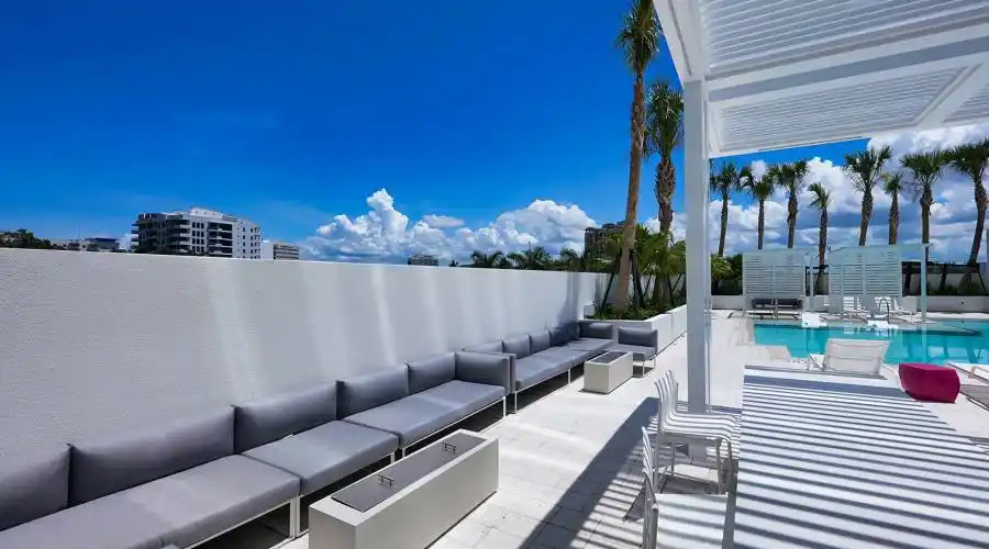 605 South Gulfstream Ave 10N, Sarasota, Florida 34236, United States, 4 Bedrooms Bedrooms, ,4 BathroomsBathrooms,Residential,For Sale,Epoch,South Gulfstream Ave 10N,10,970026