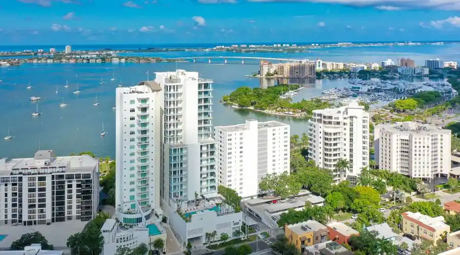 605 South Gulfstream Ave 10N, Sarasota, Florida 34236, United States, 4 Bedrooms Bedrooms, ,4 BathroomsBathrooms,Residential,For Sale,Epoch,South Gulfstream Ave 10N,10,970026