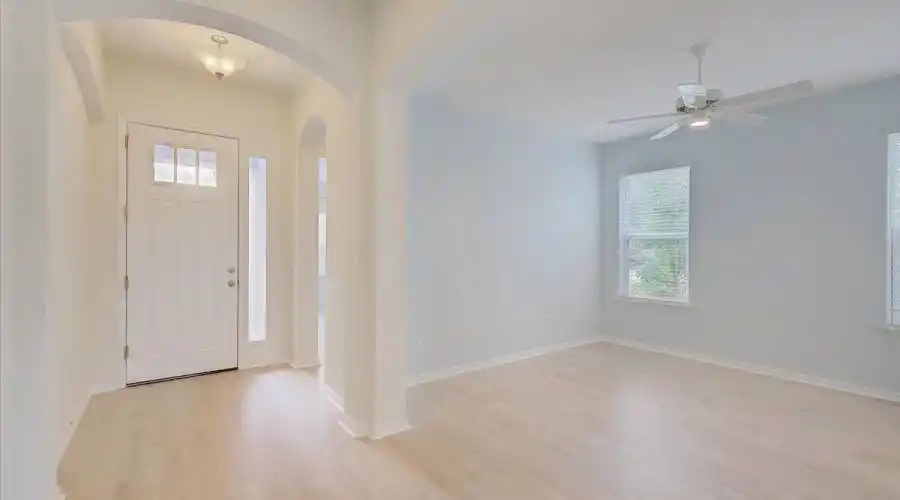 5712 Sunflower Cir, Sarasota, Florida 34238, United States, 4 Bedrooms Bedrooms, 6 Rooms Rooms,3 BathroomsBathrooms,Residential,For Sale,Sunflower,978017