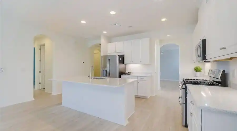 5712 Sunflower Cir, Sarasota, Florida 34238, United States, 4 Bedrooms Bedrooms, 6 Rooms Rooms,3 BathroomsBathrooms,Residential,For Sale,Sunflower,978017