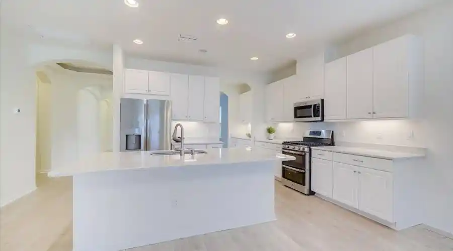 5712 Sunflower Cir, Sarasota, Florida 34238, United States, 4 Bedrooms Bedrooms, 6 Rooms Rooms,3 BathroomsBathrooms,Residential,For Sale,Sunflower,978017
