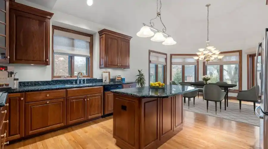 1616 Camden Place Ln, Wheaton, Illinois 60189, United States, 4 Bedrooms Bedrooms, 10 Rooms Rooms,3 BathroomsBathrooms,Residential,For Sale,Camden Place,988545