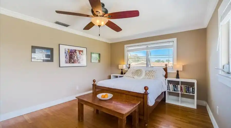 637 Bayshore Rd, Florida 34275, United States, 5 Bedrooms Bedrooms, 7 Rooms Rooms,3 BathroomsBathrooms,Residential,For Sale,Bayshore,1016410