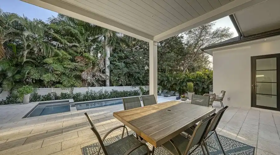 1534 Harbor Pl, Florida 34239, United States, 4 Bedrooms Bedrooms, 6 Rooms Rooms,4 BathroomsBathrooms,Residential,For Sale,Harbor,1020668
