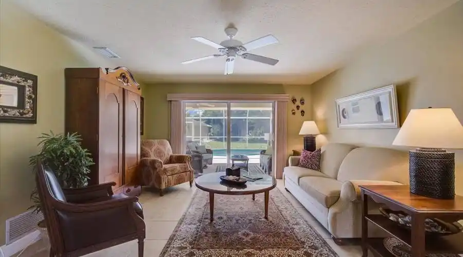 4124 Pompano Rd, Florida 34293, United States, 3 Bedrooms Bedrooms, 5 Rooms Rooms,2 BathroomsBathrooms,Residential,For Sale,Pompano,1042468