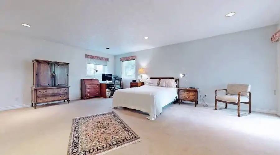 16 bayview park LN, Richmond Hill, Ontario, Canada, 3 Bedrooms Bedrooms, 12 Rooms Rooms,3 BathroomsBathrooms,Residential,For Sale,bayview park LN,1044484