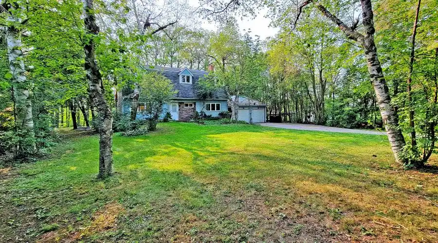 16 bayview park LN, Richmond Hill, Ontario, Canada, 3 Bedrooms Bedrooms, 12 Rooms Rooms,3 BathroomsBathrooms,Residential,For Sale,bayview park LN,1044484