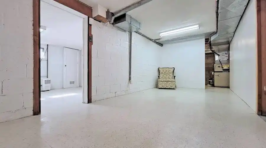 16 bayview park LN, Richmond Hill, Ontario, Canada, 3 Bedrooms Bedrooms, 12 Rooms Rooms,3 BathroomsBathrooms,Residential,For Sale,bayview park LN,1044484
