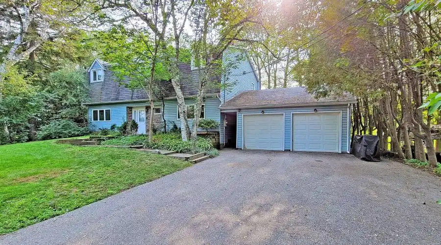 16 bayview park LN, Richmond Hill, Ontario, Canada, 3 Bedrooms Bedrooms, 12 Rooms Rooms,3 BathroomsBathrooms,Residential,For Sale,bayview park LN,1044484