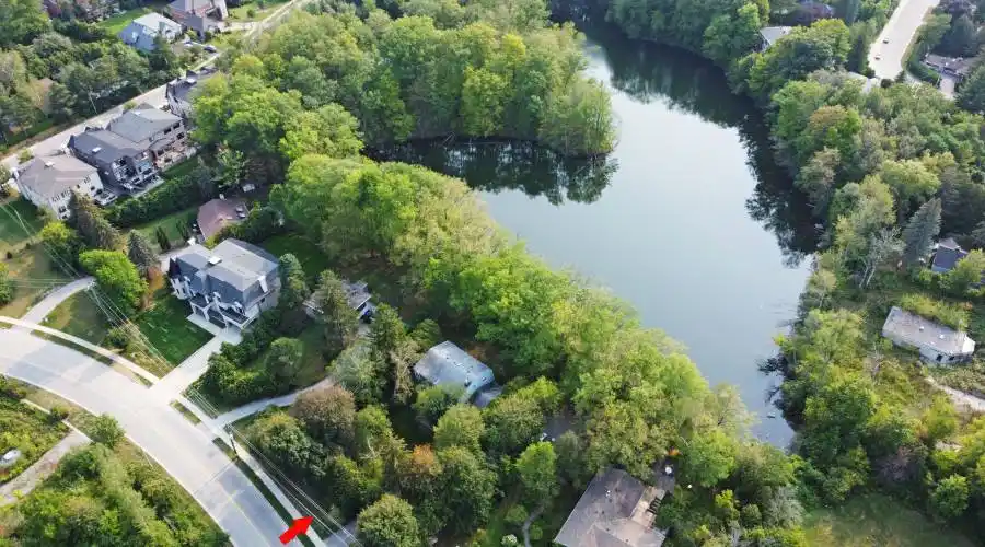16 bayview park LN, Richmond Hill, Ontario, Canada, 3 Bedrooms Bedrooms, 12 Rooms Rooms,3 BathroomsBathrooms,Residential,For Sale,bayview park LN,1044484