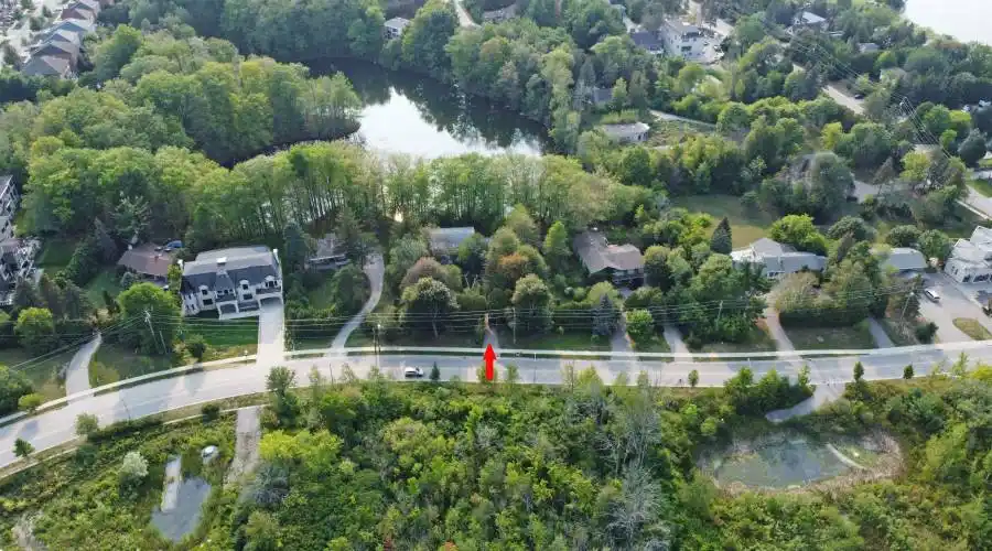 16 bayview park LN, Richmond Hill, Ontario, Canada, 3 Bedrooms Bedrooms, 12 Rooms Rooms,3 BathroomsBathrooms,Residential,For Sale,bayview park LN,1044484