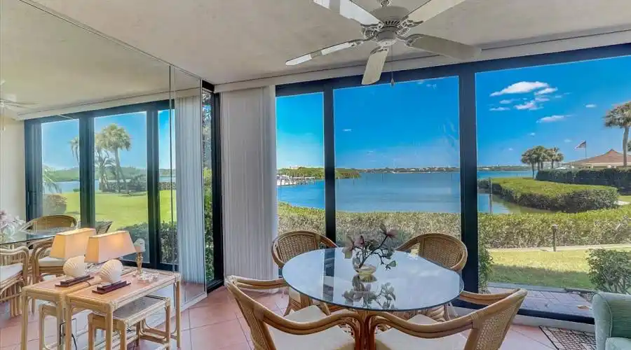 8897 Midnight Pass Rd, Florida 34242, United States, 2 Bedrooms Bedrooms, 4 Rooms Rooms,2 BathroomsBathrooms,Condo,For Sale,Midnight Pass,1047026