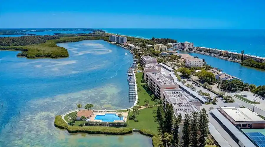 8897 Midnight Pass Rd, Florida 34242, United States, 2 Bedrooms Bedrooms, 4 Rooms Rooms,2 BathroomsBathrooms,Condo,For Sale,Midnight Pass,1047026