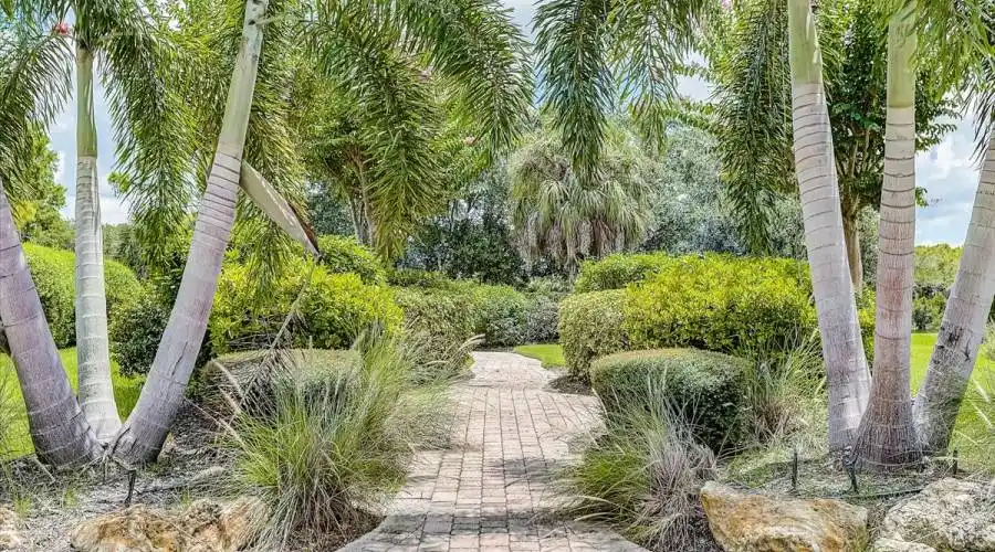 1124 Mallard Marsh Dr, Florida 34229, United States, 4 Bedrooms Bedrooms, 6 Rooms Rooms,3 BathroomsBathrooms,Residential,For Sale,Mallard Marsh,1050228