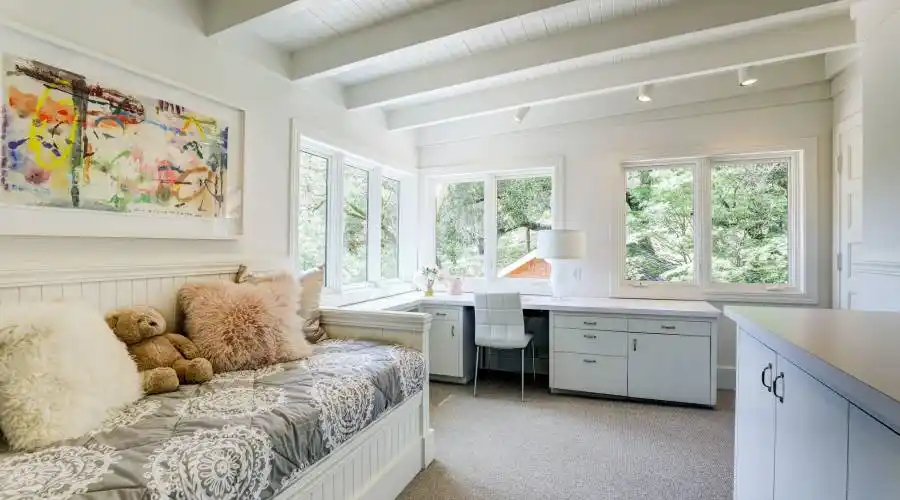 90 Culloden Park Rd, San Rafael, California 94901, United States, 6 Bedrooms Bedrooms, ,3 BathroomsBathrooms,Residential,For Sale,90 Culloden Park Rd,1064271