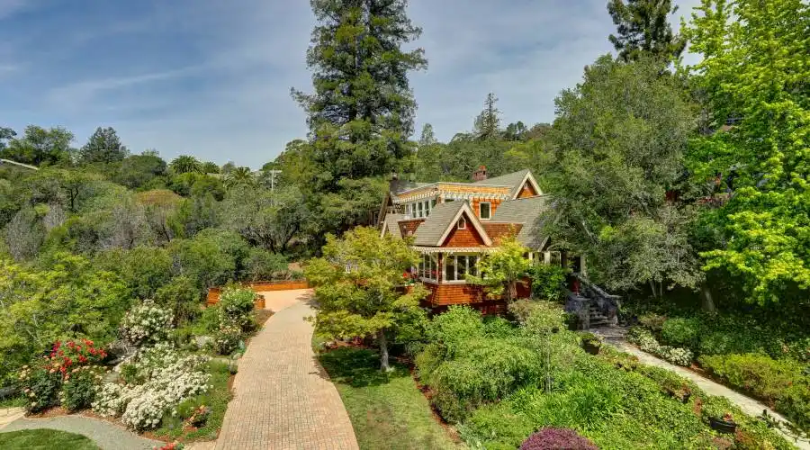 90 Culloden Park Rd, San Rafael, California 94901, United States, 6 Bedrooms Bedrooms, ,3 BathroomsBathrooms,Residential,For Sale,90 Culloden Park Rd,1064271