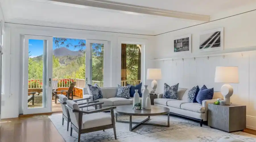 90 Culloden Park Rd, San Rafael, California 94901, United States, 6 Bedrooms Bedrooms, ,3 BathroomsBathrooms,Residential,For Sale,90 Culloden Park Rd,1064271