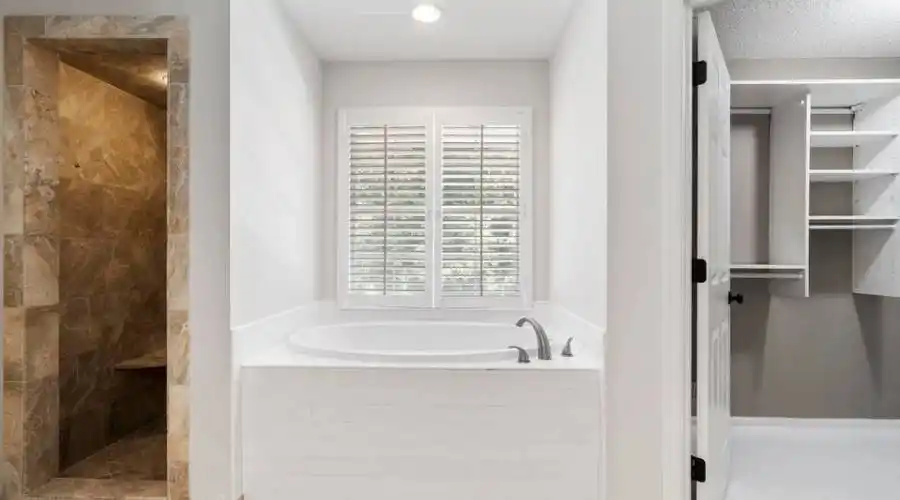 Jacksonville, Florida 32233, United States, 4 Bedrooms Bedrooms, ,4 BathroomsBathrooms,Residential,For Sale,1070997