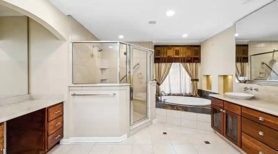 Jacksonville- Florida- United States, 4 Bedrooms Bedrooms, ,3 BathroomsBathrooms,Residential,For Sale,1070999