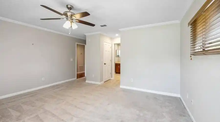 Jacksonville- Florida- United States, 4 Bedrooms Bedrooms, ,3 BathroomsBathrooms,Residential,For Sale,1070999