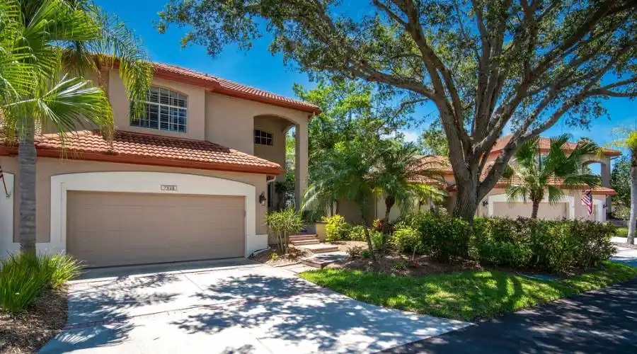 7322 Regina Royale, #33, Florida 34238, United States, 3 Bedrooms Bedrooms, 5 Rooms Rooms,3 BathroomsBathrooms,Condo,For Sale,Regina,1071876