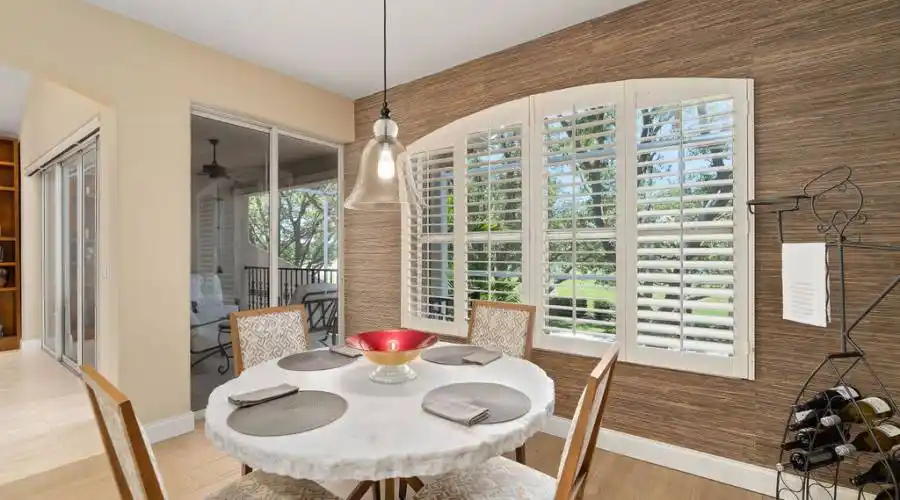 7322 Regina Royale, #33, Florida 34238, United States, 3 Bedrooms Bedrooms, 5 Rooms Rooms,3 BathroomsBathrooms,Condo,For Sale,Regina,1071876