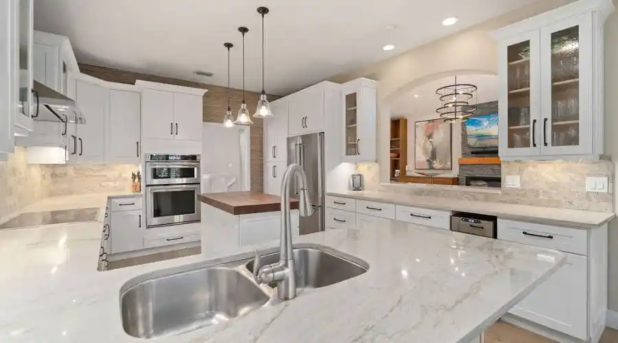 7322 Regina Royale, #33, Florida 34238, United States, 3 Bedrooms Bedrooms, 5 Rooms Rooms,3 BathroomsBathrooms,Condo,For Sale,Regina,1071876