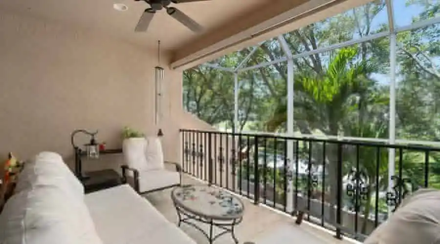7322 Regina Royale, #33, Florida 34238, United States, 3 Bedrooms Bedrooms, 5 Rooms Rooms,3 BathroomsBathrooms,Condo,For Sale,Regina,1071876