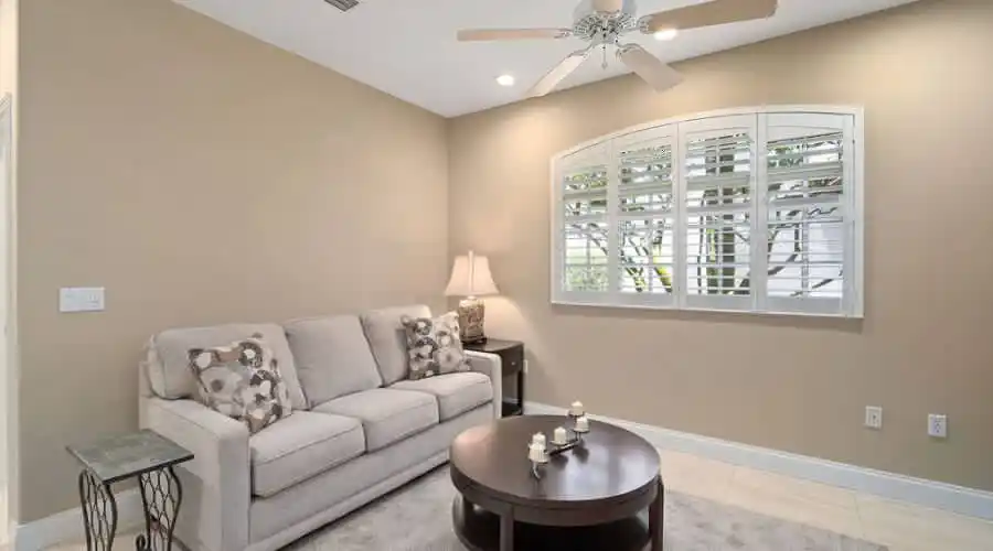7322 Regina Royale, #33, Florida 34238, United States, 3 Bedrooms Bedrooms, 5 Rooms Rooms,3 BathroomsBathrooms,Condo,For Sale,Regina,1071876