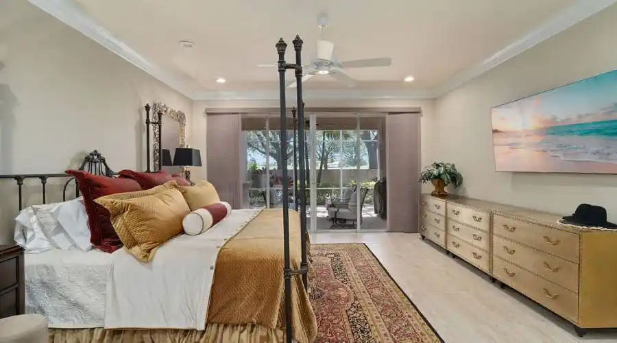 7322 Regina Royale, #33, Florida 34238, United States, 3 Bedrooms Bedrooms, 5 Rooms Rooms,3 BathroomsBathrooms,Condo,For Sale,Regina,1071876