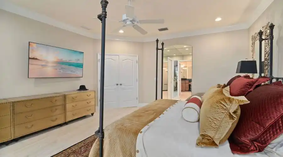 7322 Regina Royale, #33, Florida 34238, United States, 3 Bedrooms Bedrooms, 5 Rooms Rooms,3 BathroomsBathrooms,Condo,For Sale,Regina,1071876
