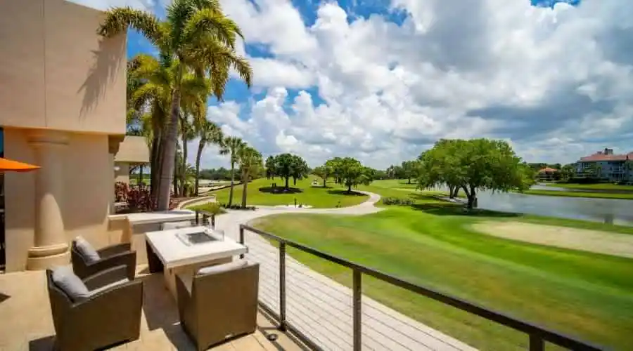7322 Regina Royale, #33, Florida 34238, United States, 3 Bedrooms Bedrooms, 5 Rooms Rooms,3 BathroomsBathrooms,Condo,For Sale,Regina,1071876