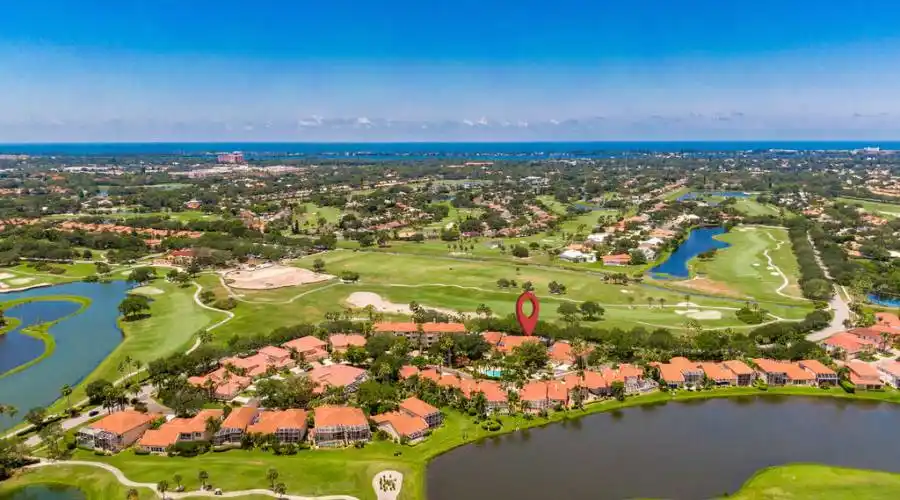 7322 Regina Royale, #33, Florida 34238, United States, 3 Bedrooms Bedrooms, 5 Rooms Rooms,3 BathroomsBathrooms,Condo,For Sale,Regina,1071876