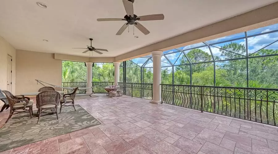 9452 Swaying Branch Rd, Florida 34241, United States, 7 Bedrooms Bedrooms, 9 Rooms Rooms,7 BathroomsBathrooms,Residential,For Sale,Swaying Branch,1072233