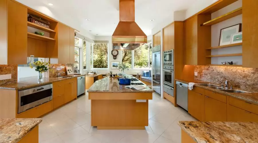 1060 Edgewood Ave, Mill Valley, California, United States, 5 Bedrooms Bedrooms, ,4 BathroomsBathrooms,Residential,For Sale,Edgewood Ave,1072660
