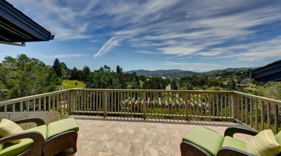 88 Paseo Mirasol, Belvedere Tiburon, California 94920, United States, 5 Bedrooms Bedrooms, ,4.5 BathroomsBathrooms,Residential,For Sale,88 Paseo Mirasol,1073891